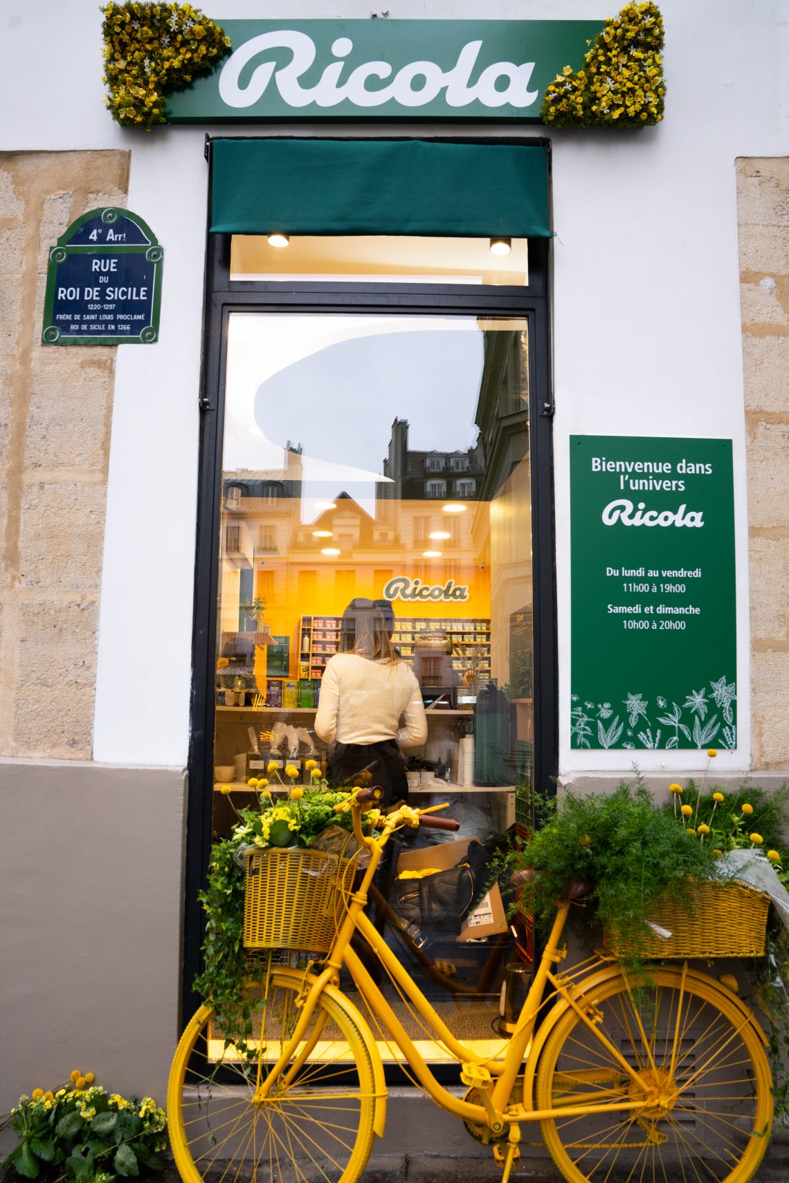 Ouverture de la première boutique Ricola à Paris