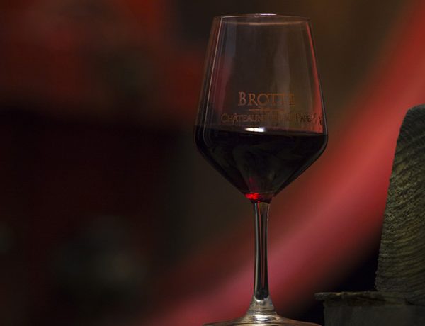 verre vin rouge Maison Brotte