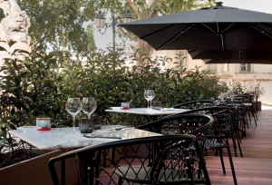terrasse hôtel belleval