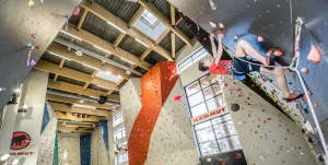 Mur d'escalade au Palais de Megève
