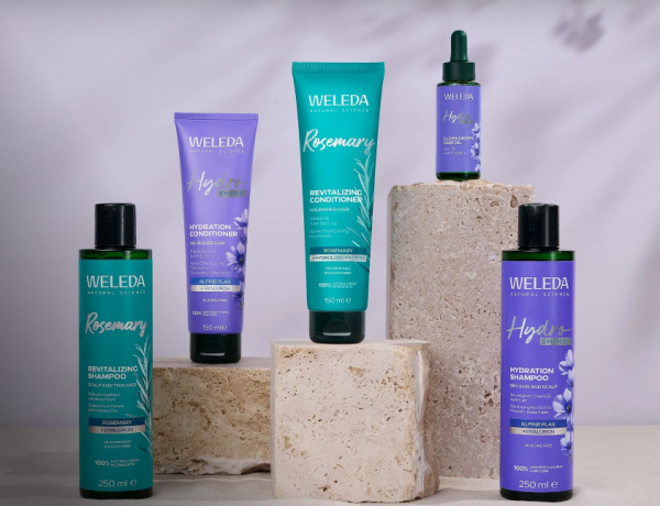 produits weleda bleu sur roches carrée avec fond blanc