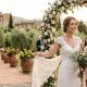 FreshMagazine - «Ma mère ignorait tout» : sa robe de mariée des années 90 portée en secret pour un mariage en Italie