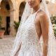 FreshMagazine - La robe de mariée Chanel de Dua Lipa cachait 480 000 perles et 1 155 heures de broderie à la main