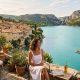 FreshMagazine - Adieu Saint-Raphaël bondé : ce petit village provençal aux eaux turquoise du Var échappe encore à la foule