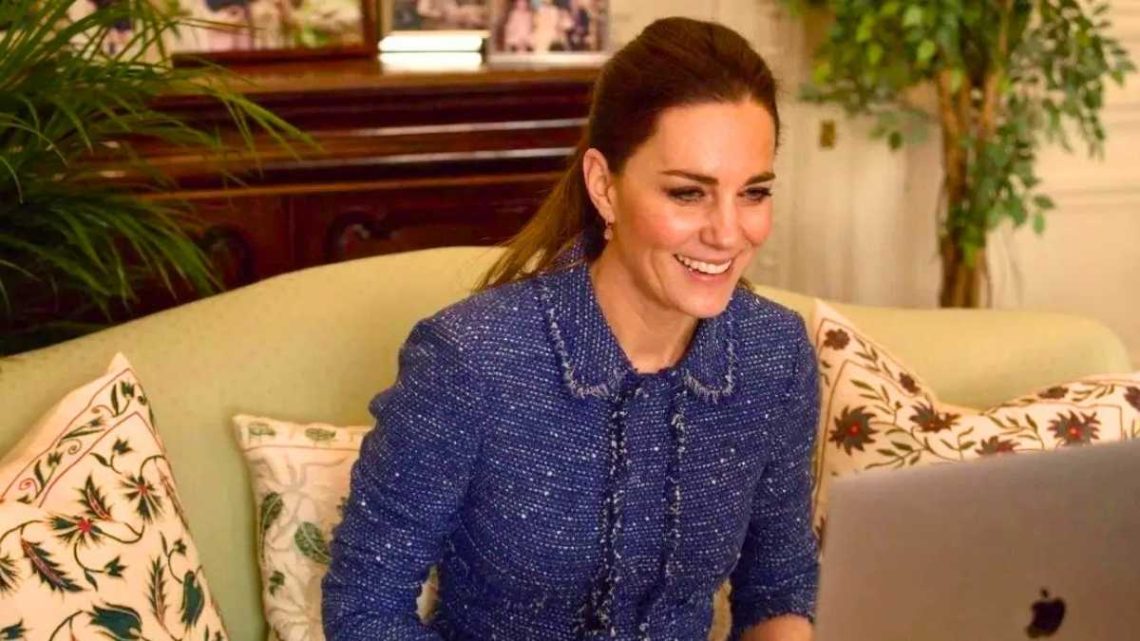 Kate Middleton avant le prince William : ces photos rares de sa vie de jeune anonyme traquée par les paparazzis