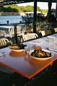 Table du restaurant