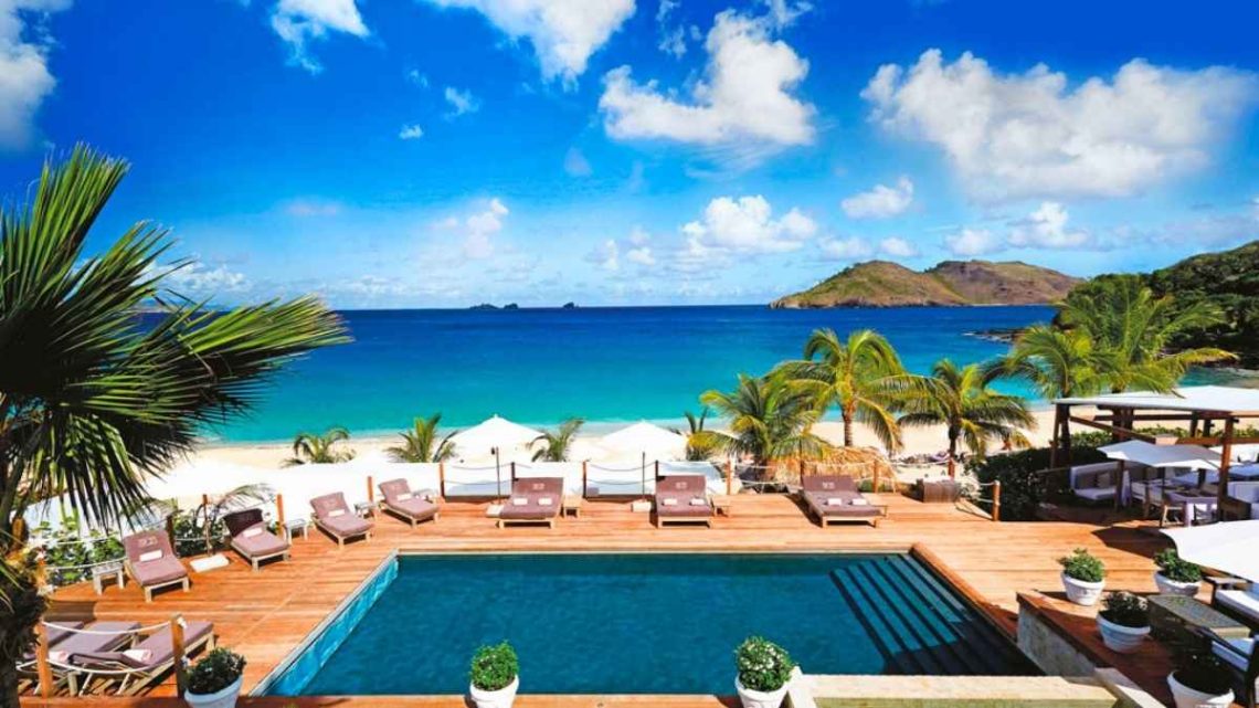 Sur cette plage des Caraïbes, Bernard Arnault règne sur un hôtel de luxe iconique