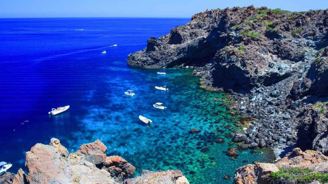 À 70 km de la Tunisie, cette île italienne confidentielle fait oublier la Sicile et la Sardaigne