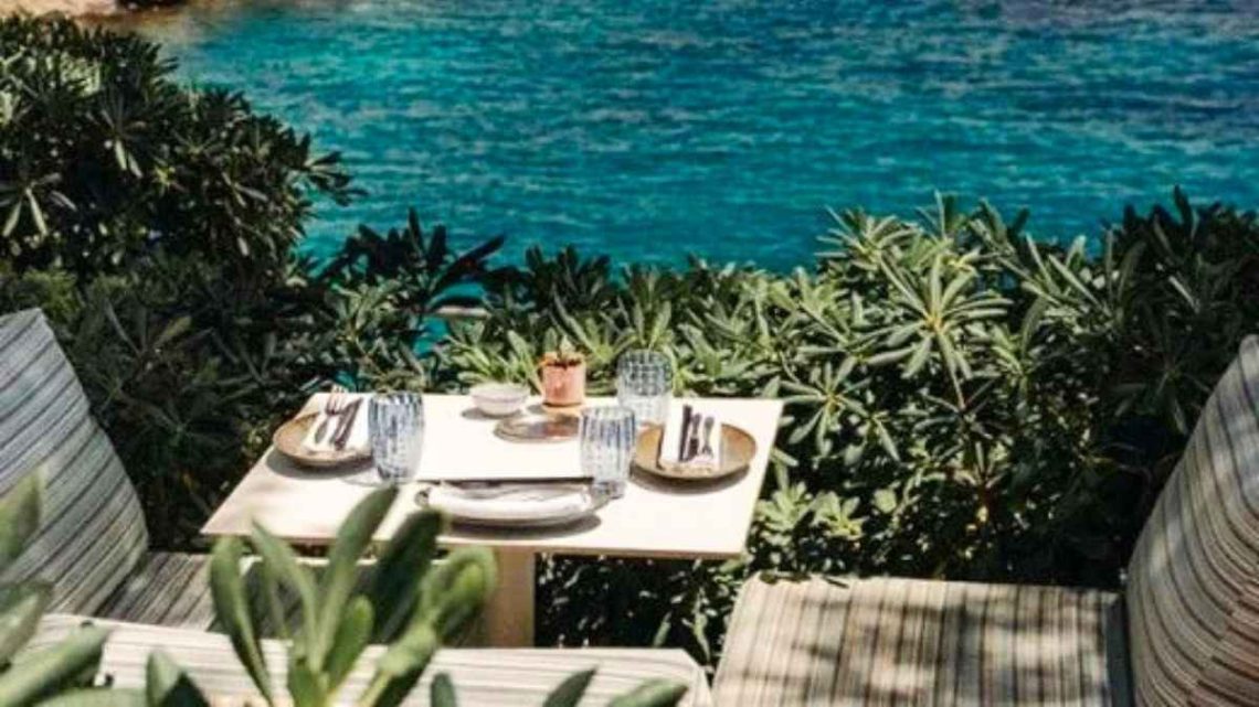 Cassis, chambre à 2 800 euros la nuit : le palace de la Riviera qu'a choisi Antoine Dupont