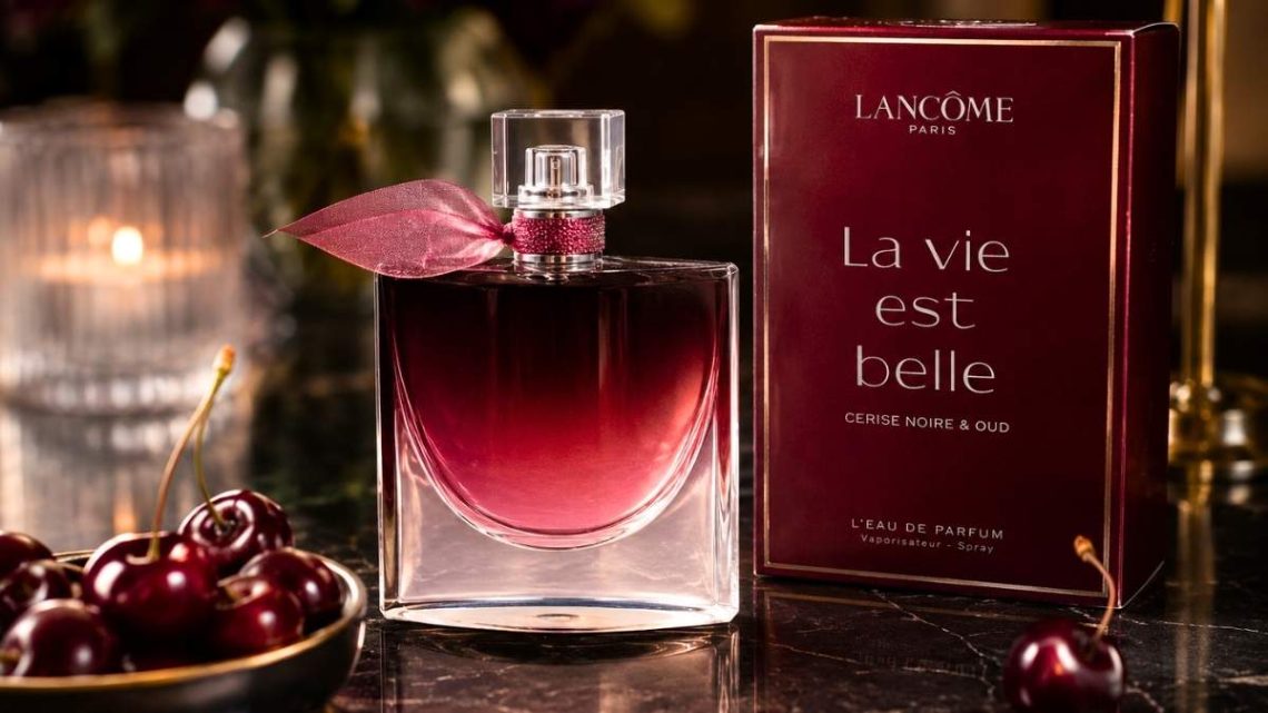 Lancôme dévoile chez Sephora une version cerise noire et oud de La Vie est Belle