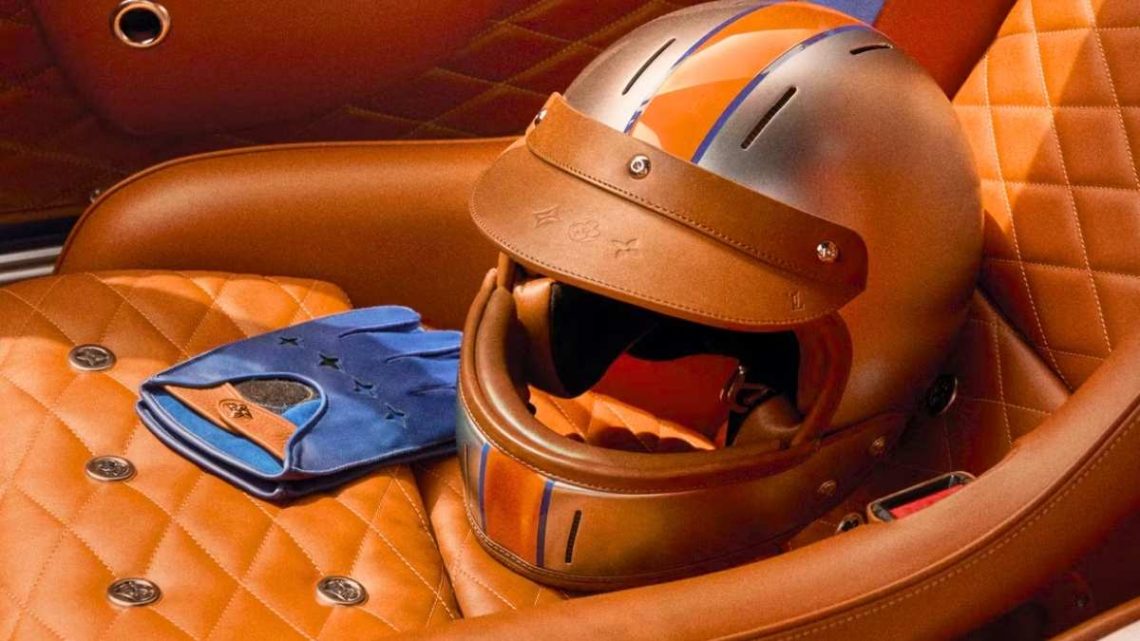 Louis Vuitton restaure deux Porsche 911 avec Singer et signe un écrin sur mesure