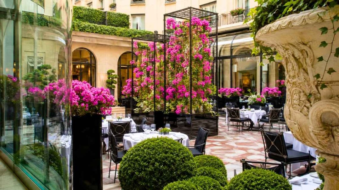 Bertrand Noeureuil prend les commandes de L'Orangerie au George V à Paris