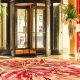 Le Plaza Athénée dévoile sa nouvelle grande table portée par un trio d'exception