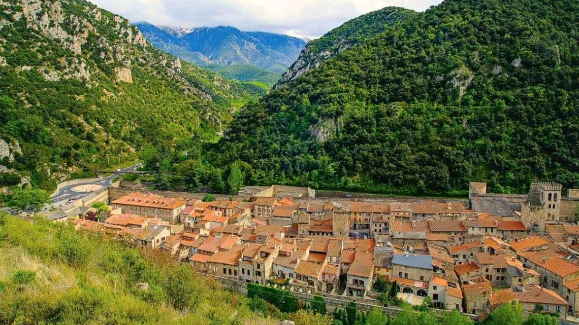 Ce village des Pyrénées classé à l'Unesco croule sous les touristes mais cherche des habitants