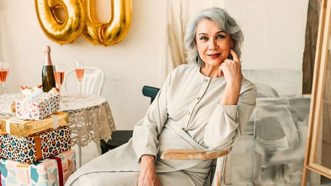 Cette crème anti-âge après 50 ans à 49,90€ cible la peau à la ménopause