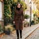 Kate Middleton adopte ce trench Burberry chocolat, la pièce phare de l'automne