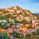 À 2h30 de Lyon, ce village perché est sacré plus beau du monde loin des foules