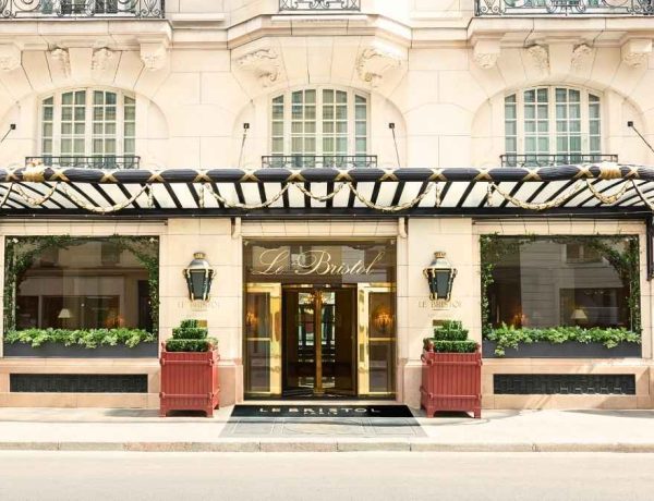 Le nouveau patron du palace Le Bristol Paris veut moins de protocole et plus de bienveillance