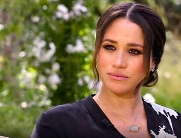Meghan Markle soulagée après le saut en parachute de Harry à Toronto : son premier geste en dit long