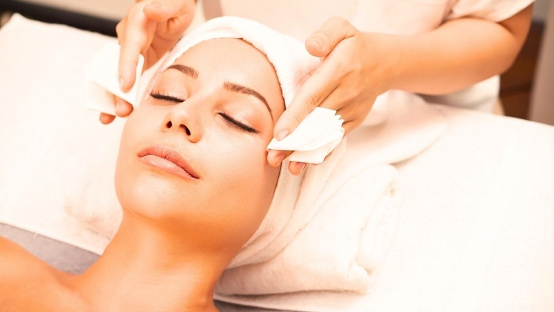 Noté 100/100 sur Yuka, ce sérum Filorga booste le collagène pour un lifting naturel à 64€