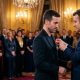 FreshMagazine - Nicolas Ghesquière décoré chevalier de la Légion d'honneur à l'Élysée par Emmanuel Macron