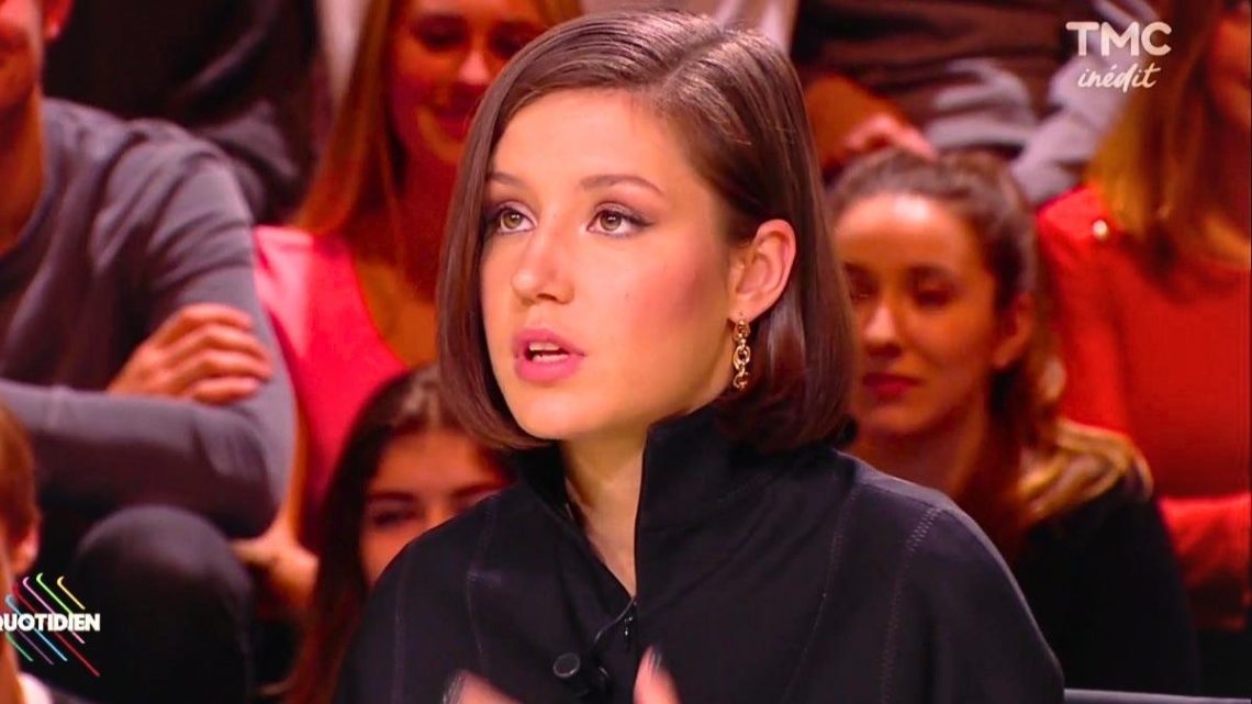 Adèle Exarchopoulos révèle chez Chanel le combo de couleurs phare du printemps 2027
