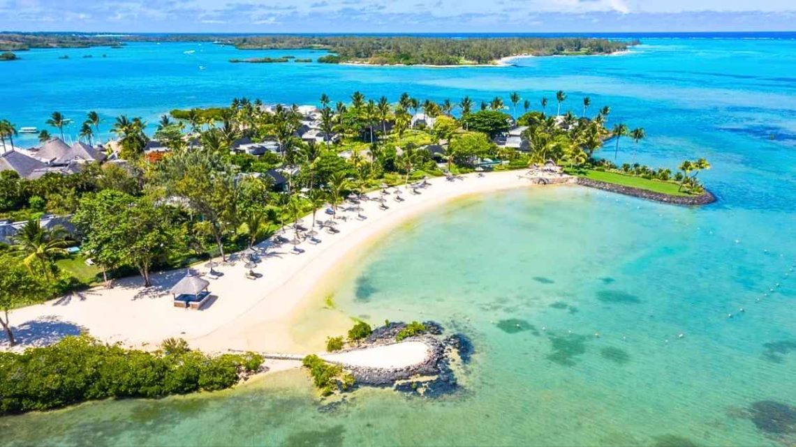 Au Four Seasons Mauritius, l'architecture s'efface pour laisser l'île parler