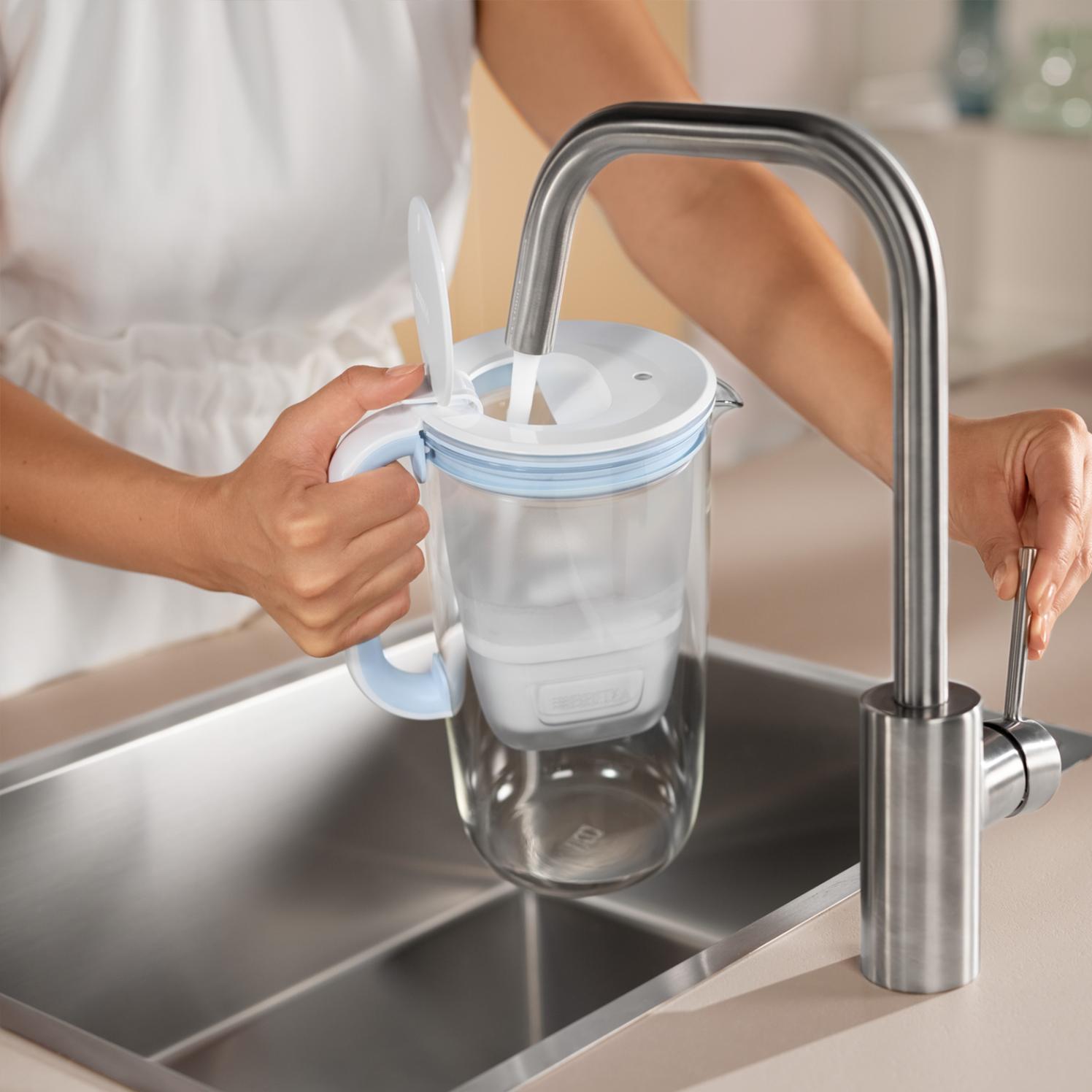 Carafe-brita-cadeau-de-noel.j 60 ans édition limitée