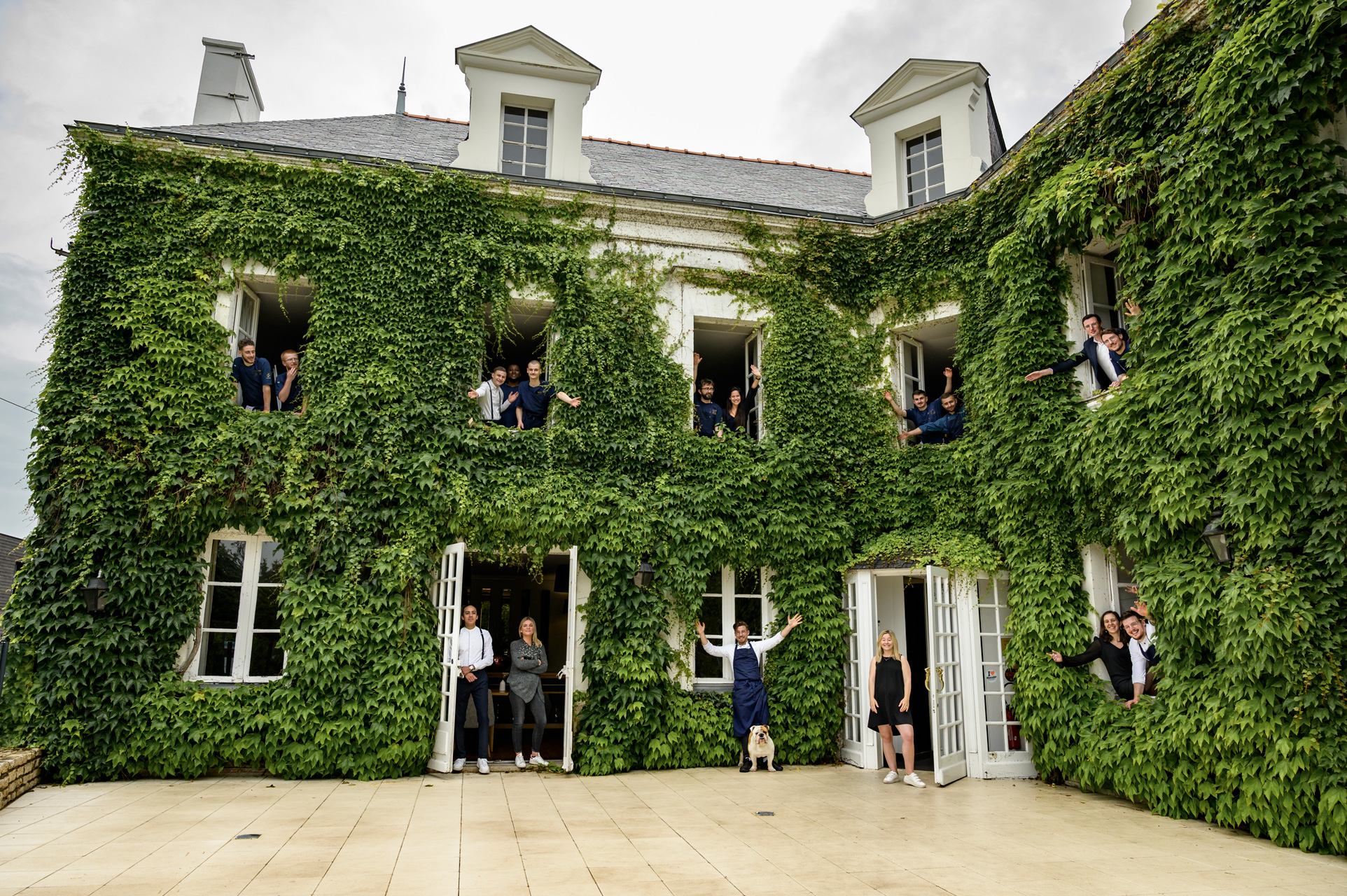 Extérieur le manoir de la régate gastronomie nantaise tradition et créativité