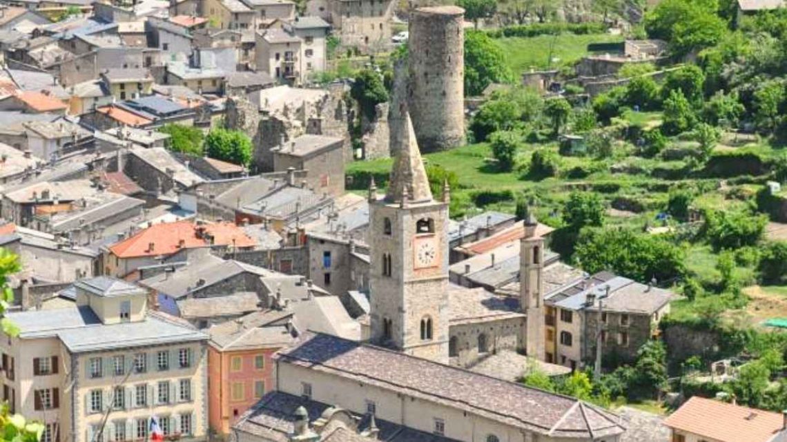Dans la vallée de la Roya, ce village médiéval cache la "Sixtine des Alpes"