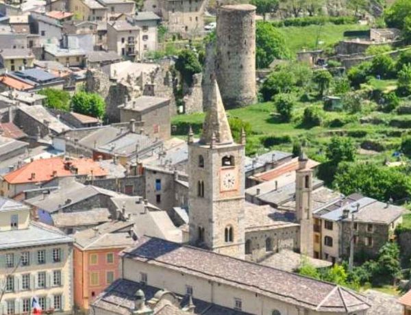 Dans la vallée de la Roya, ce village médiéval cache la "Sixtine des Alpes"