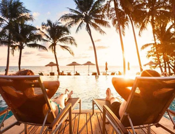 Fini les grands palaces : les voyages de luxe plébiscitent les villas privées de moins de dix chambres