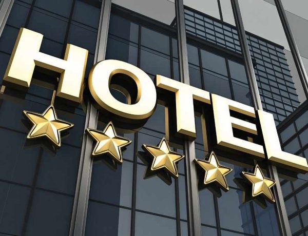Ils visent cinq étoiles dans cet hôtel de Paris et licencient 17 salariés pour y arriver