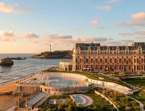 L'hôtel du Palais de Biarritz sans étoile Michelin ni label palace affiche 90% de taux d'occupation en août