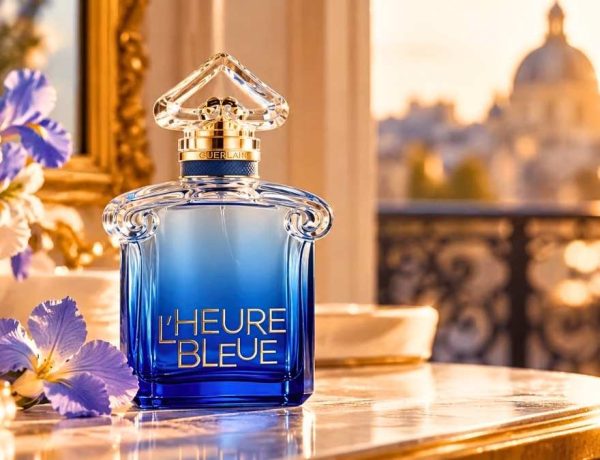 L'iris poudré de Guerlain L'Heure Bleue, la fragrance la plus convoitée de la saison à 117€